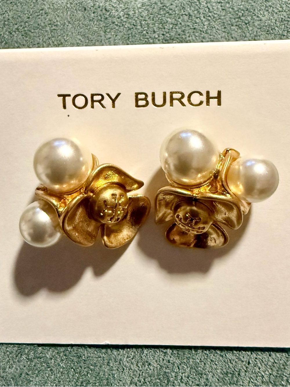 Tory Burch | Gold Plated & Pearl Floral Cluster Stud Earrings